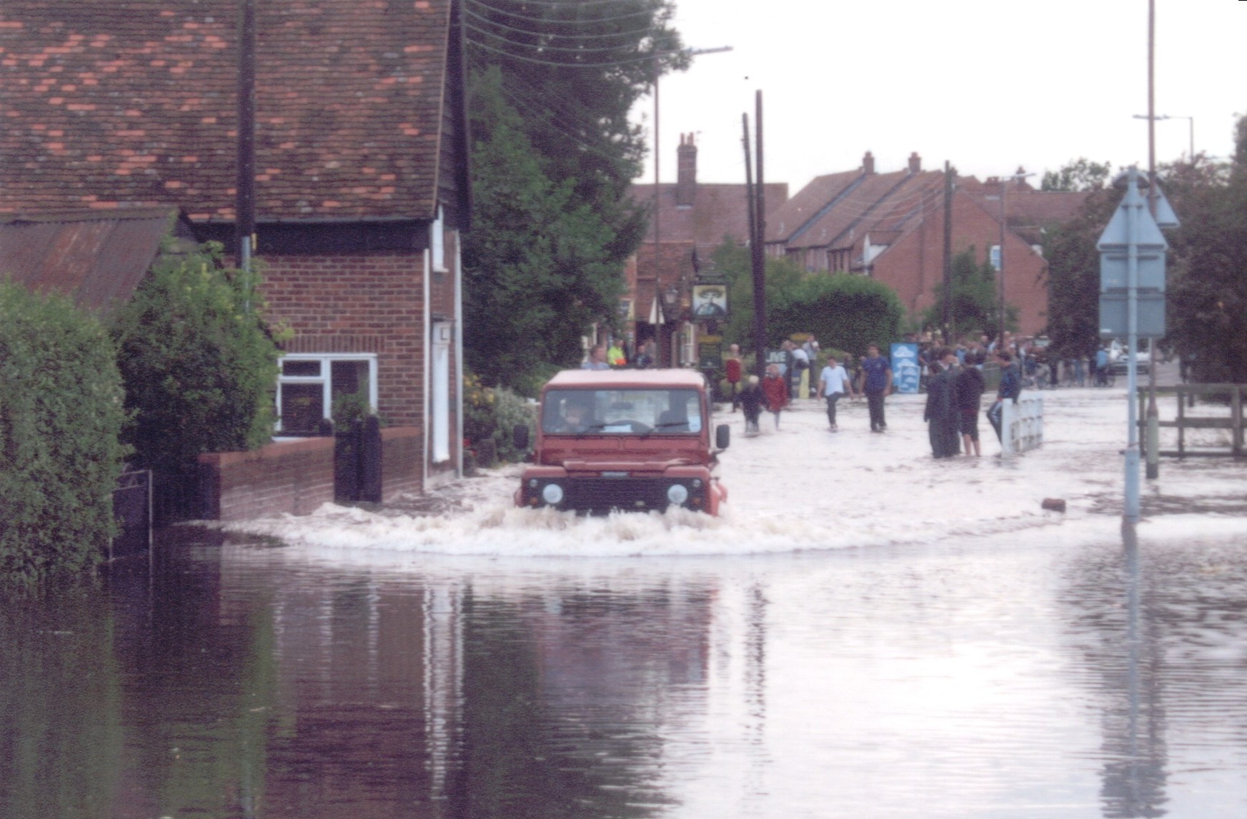 Flood in Denchworth Road